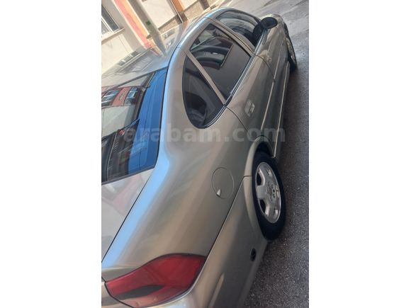 Sahibinden Opel Vectra 2.0 CD 2000 Model