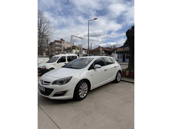 Sahibinden Opel Astra 1.3 CDTI Cosmo 2013 Model Sakarya 221.000 km Beyaz