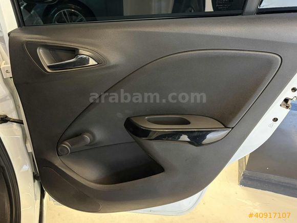 | UNIQ AUTO | 2016 OPEL CORSA 1.4 ESSENTIA OTOMATIK