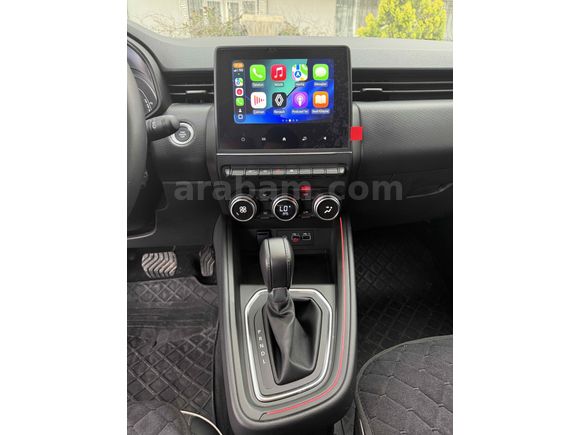 Öğretmenden Servis Bakımlı Hatasız Renault Clio 1.0 TCe Icon 2023 