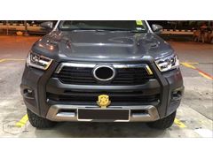 TOYOTA HILUX FULL LED FAR KAYAR SİYALLİ MODEL 2015 - 2025