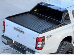 2019 - 2023 Mitsubishi L200 Stop Lambası SAĞ - SOL LEDSİZ