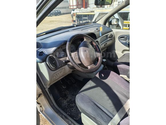 Sahibinden Renault Scenic 2.0 RXi 2000 Model