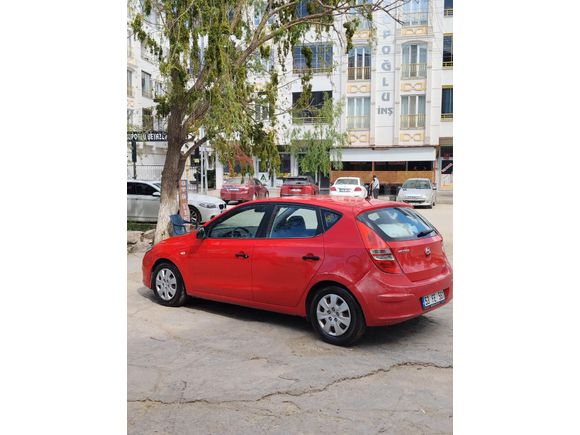 Sahibinden Hyundai i30 1.6 CRDi Team 2010 Model