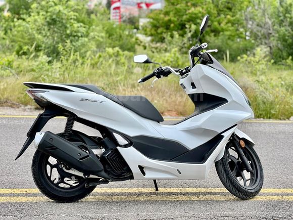 2022 MODEL HONDA PCX 125 HATASIZ BOYASIZ --660 km'de--
