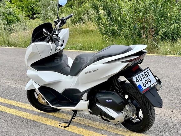 2022 MODEL HONDA PCX 125 HATASIZ BOYASIZ --660 km'de--