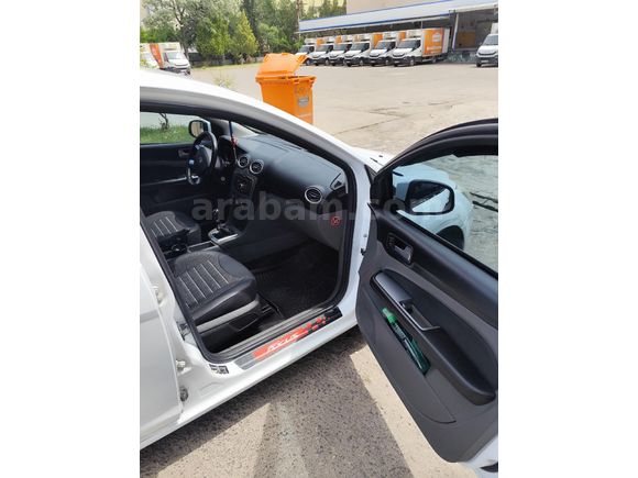 Sahibinden Ford Focus 1.6 TDCi Trend X 2010 Model