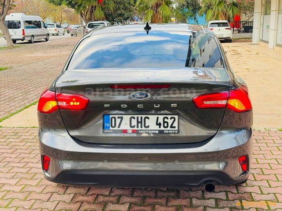DGR MOTORSDAN 2020 MODEL FORD FOCUS 1.5 TDCİ TREND X 120 HP