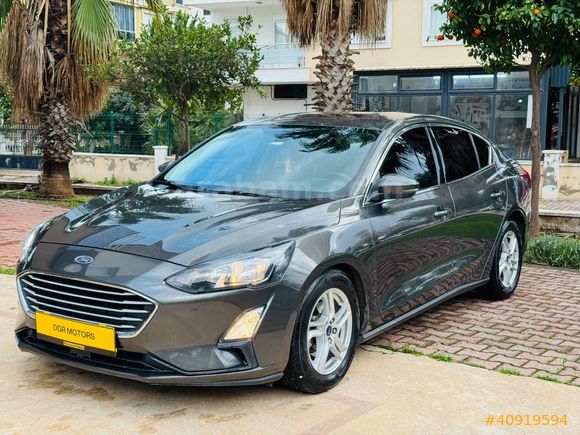 DGR MOTORSDAN 2020 MODEL FORD FOCUS 1.5 TDCİ TREND X 120 HP