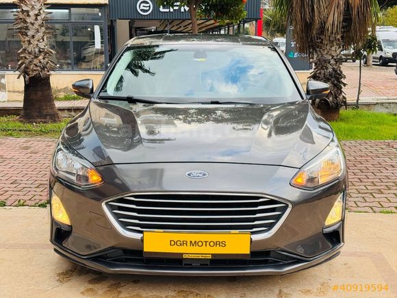 DGR MOTORSDAN 2020 MODEL FORD FOCUS 1.5 TDCİ TREND X 120 HP
