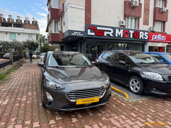 DGR MOTORSDAN 2020 MODEL FORD FOCUS 1.5 TDCİ TREND X 120 HP