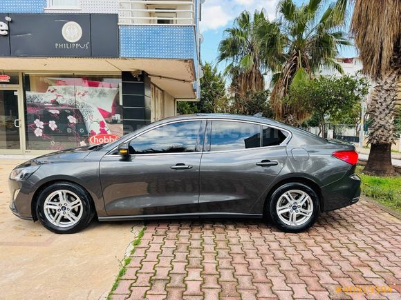 DGR MOTORSDAN 2020 MODEL FORD FOCUS 1.5 TDCİ TREND X 120 HP