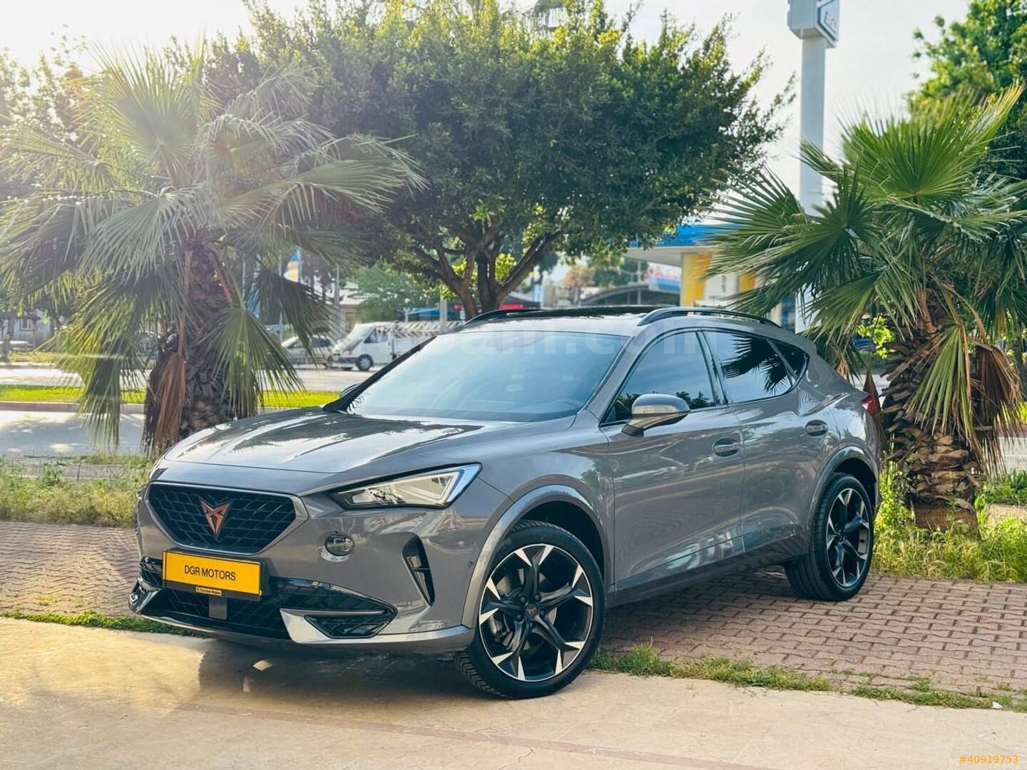 Galeriden Cupra Formentor 1.5 TSI 2022 Model Antalya 66.000 km Gri 5