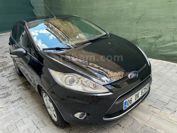 Sahibinden Ford Fiesta 1.4 Titanium X 2011 Model