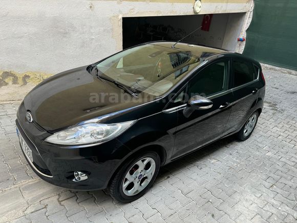 Sahibinden Ford Fiesta 1.4 Titanium X 2011 Model