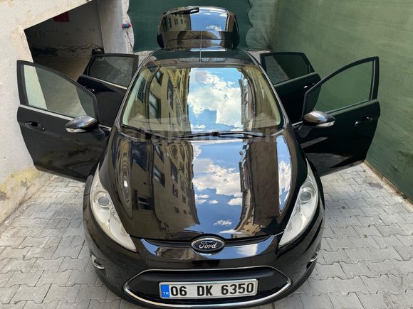 Sahibinden Ford Fiesta 1.4 Titanium X 2011 Model