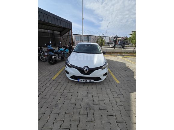 Sahibinden Renault Clio 1.0 TCe Joy 2022 Model