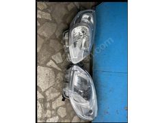 Renault kangoo Sağ sol far 2012 2015