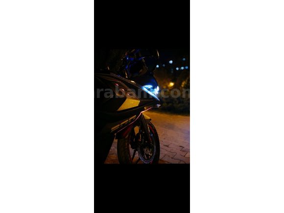 Sahibinden Bajaj Pulsar 200 RS Gecenin göz bebeği
