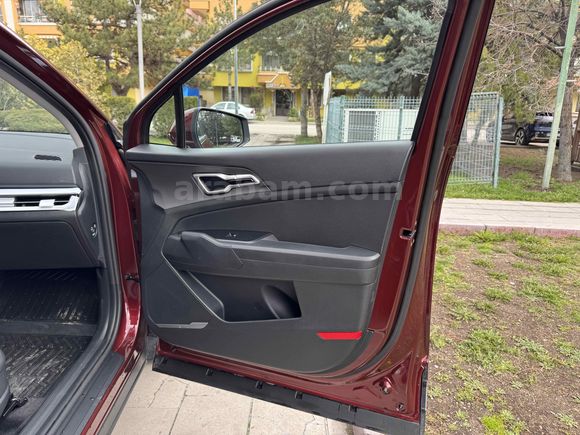 KIA SPORTAGE LİVE 1.6 TGDI SIFIR AYARINDA HATASIZ BOYASIZ