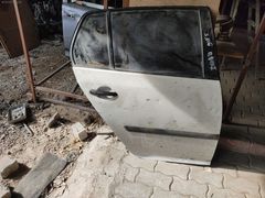 2007 wosvagen Golf 5 sağ arka kapı
