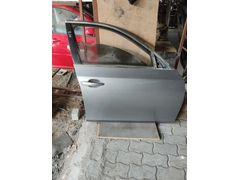 2006 BMW E60 sağ ön kapı