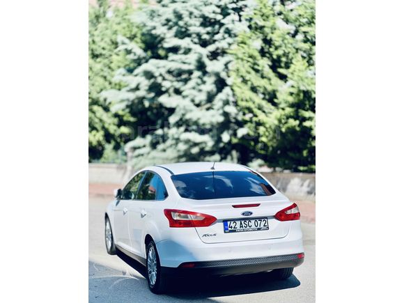 Sahibinden Ford Focus 1.6 TDCi Titanium 2012 Model 