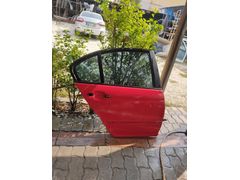 2003 BMW E36 sağ arka kapı