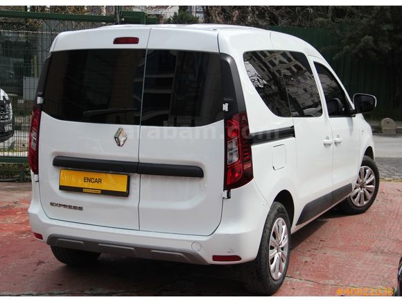 ENCAR'DAN 2023 EXPRESS COMBİ 48.700KM İLK ELDEN BOYASIZ %20FATUR