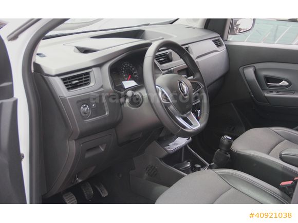ENCAR'DAN 2023 EXPRESS COMBİ 48.700KM İLK ELDEN BOYASIZ %20FATUR