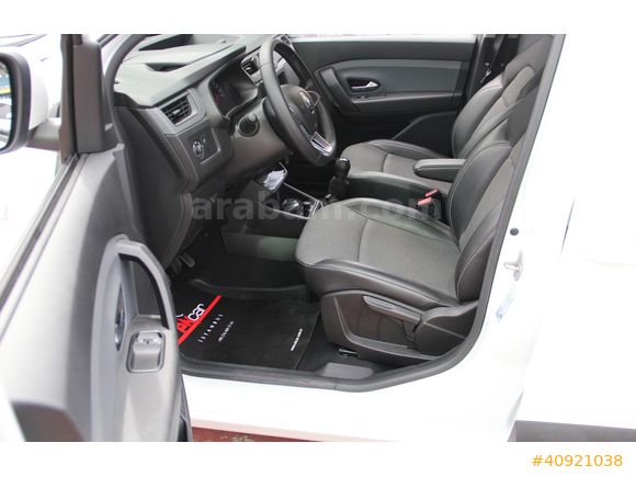 ENCAR'DAN 2023 EXPRESS COMBİ 48.700KM İLK ELDEN BOYASIZ %20FATUR