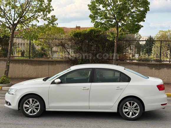 Sahibinden Volkswagen Jetta 1.6 TDi Trendline 2014 Model 