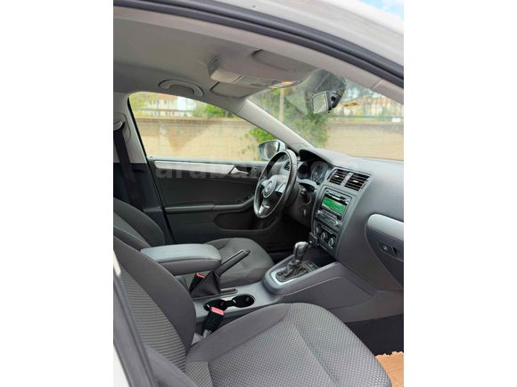 Sahibinden Volkswagen Jetta 1.6 TDi Trendline 2014 Model 
