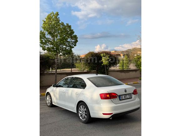 Sahibinden Volkswagen Jetta 1.6 TDi Trendline 2014 Model 