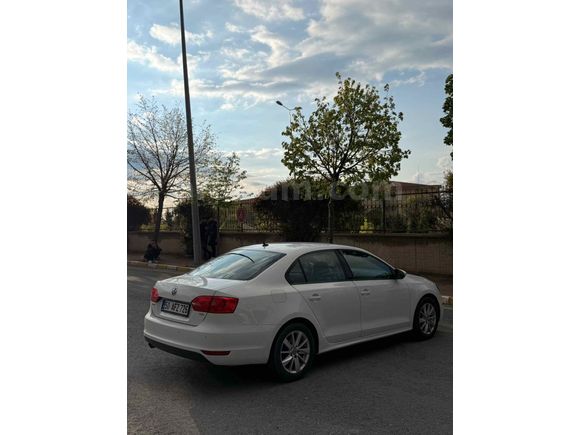 Sahibinden Volkswagen Jetta 1.6 TDi Trendline 2014 Model 
