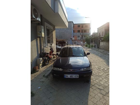 Sahibinden Honda Accord 2.0 1992 Model  550.000 km Lacivert