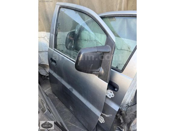 Hyundai starex sağ ön kapı