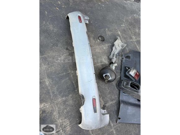 Hyundai starex arka tampon