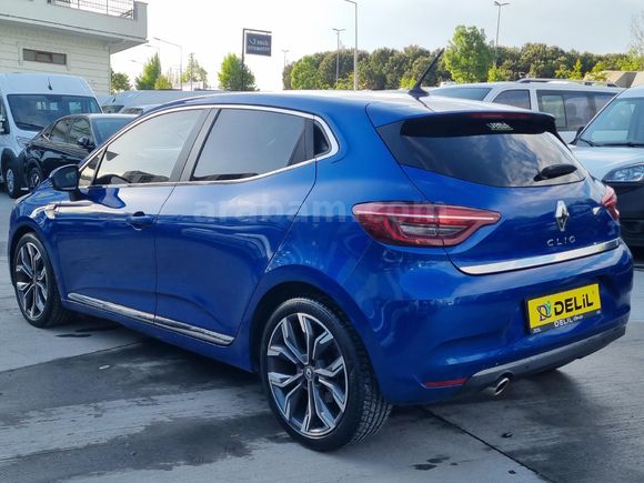 DELİL'DEN 2021 MODEL 30 BİNDE HATASIZ SERVİS BAKIMLI ICON PAKET