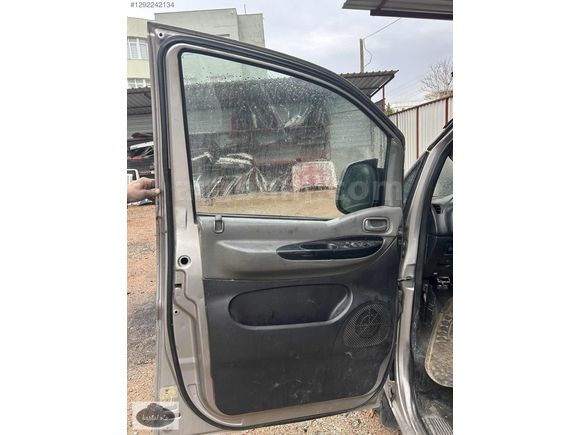 hyundai starex sol kapı