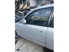Mazda 626 sol ön kapı