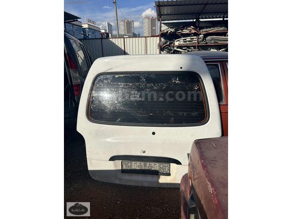 Hyundai H100 bagaj kapağı