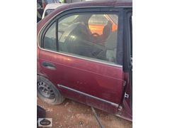 Toyota Corolla efsane kasa sağ arka kapı