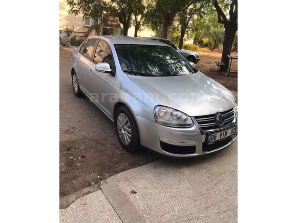 Sahibinden Volkswagen Jetta 1.6 TDi Primeline 2011 Model 