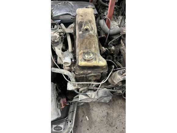 Opel rekord 1.9 benzinli motor
