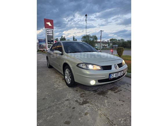 Sahibinden Renault Laguna 1.9 dCi Privilege 2006 Model