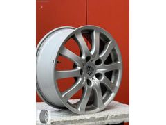 Porsche Cayenne 17 Orjinal jant adet olarak isteyene