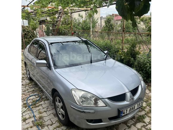 Sahibinden Mitsubishi Lancer 1.6 Invite 2005 Model 