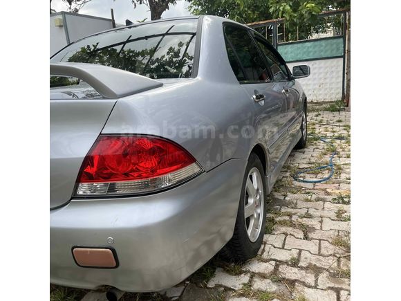 Sahibinden Mitsubishi Lancer 1.6 Invite 2005 Model 