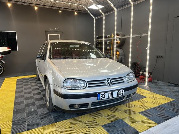 Sahibinden Volkswagen Golf 1.6 Comfortline 2000 Model